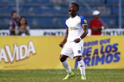 Júnior Lacayo anotó su primer gol de la temporada con el Olimpia.