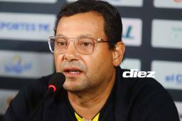 Jeaustin Campos dio una extensa conferencia de prensa donde habló de toda las situaciones que invaden a Real España. Foto: Héctor Paz