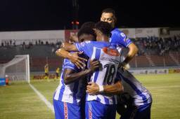 Victoria, con categoría, doblega a la Real Sociedad y se olvida del descenso al colocarse líderes del Clausura 2022