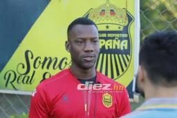 El delantero del Real España, Darixon Vuelto, le reveló a Diez que el profesor Falero ha venido a darle otra cara al equipo. Foto: Neptalí Romero.