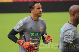 Keylor Navas pide a sus compañeros esforzarse el triple ante Honduras para conseguir un triunfo que los confirme en Rusia 2018. Foto DIEZ