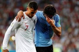 Cavani sufrió una dura lesión contra Portugal en los octavos de final del Mundial.