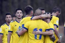 Cádiz disputó su segundo partido amistoso y el hondureño Antony 'Choco' Lozano no volvió a ser convocado. Foto cadizcf.com