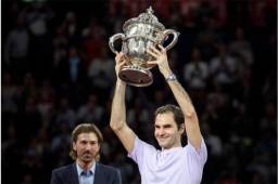 El suizo Roger Federer ha alcanzado su título 95 en su país tras ganar el torneo de Basilea frente a JM Del Potro.