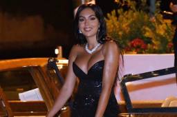 Georgina Rodríguez deslumbró en el Festival de Cine en Venecia con su belleza.