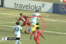 El momento que en Huda recibe un encontronazo de su compañero y termina perdiendo la vida.