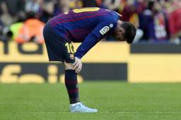 Messi lamentando la derrota que sufrió el Barcelona en el Camp Nou.