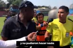Hernán Medford y el árbitro central tuvieron un cruce de palabras tras el juego. (Vídeo: Soy 502)