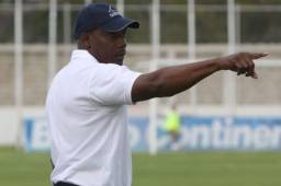 Raúl Martínez Sambulá no ocultó su alegría por los refuerzos que llegaron al Vida.