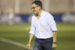 Salomón Nazar, DT de los Lobos de la UPN, se quejó porque la Policía no quiso colaborar para que se disputar el partido en Choluteca con mayor seguridad.