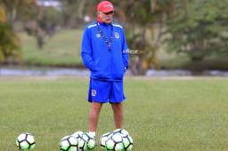 Manuel Keosseián dice al Motagua que 'no se sienta campeón' porque 'enfrente tiene a Olimpia'. Foto Ronald Aceituno