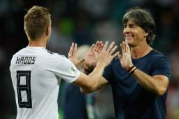 Löw felicitó a Kroos pero también lo responsabilizó del gol de los suecos.