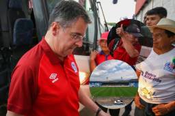 Rafael Villeda llegó al estadio Carlos Miranda para ver al Olimpia ante Marathón en semifinales del torneo Clausura. Foto: Andro Rodríguez