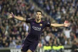 Luis Suárez fue la gran figura del partido ante el Espanyol. Barcelona sigue peleando por la Liga.
