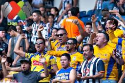 Los aficionados de Rayados y Tigres se ilusionan con el regreso a los estadios de fútbol.