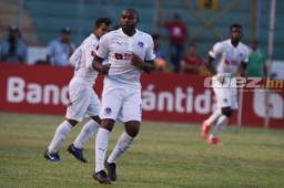 Wilson Palacios jugó siete minutos ante el Platense.