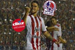 Espíndola fue capitán de selecciones menores de Argentina como sub-17 y sub-20.