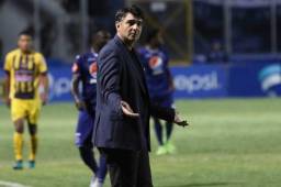 Diego Vazquez manifestó sentirse afectado por los árbitros.