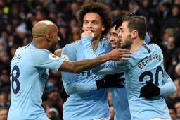 Manchester City recupera el liderato de la Premier con dos goles del brasileño Gabriel Jesús.