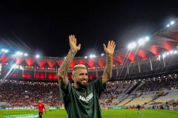 El Flamengo presentó a Vidal en el Maracaná y llega como agente libre tras finalizar su relación con el Inter.