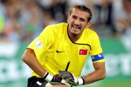 Rustu Recber se encuentra hospitalizado y en estado crítico en Turquía por culpa del coronavirus.