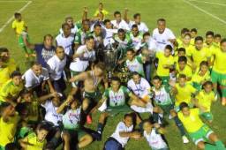 El Juticalpa FC se coronó campeón en junio del año pasado tras vencer al Real España en la gran final. Foto cortesía