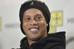 Ronaldinho lamento que durante toda su carrera nunca pudo jugar con Zidane.