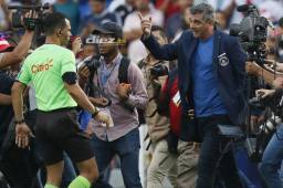 Diego Vázquez es uno de los técnicos más ganadores de la Liga y en ciertas oportunidades se ha involucrado en polémica.