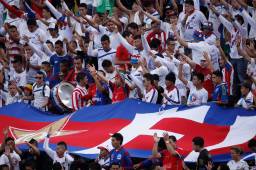 La Ultra Fiel va a protestar ante la decisión de la Policía y de Olimpia de no dejarlos entrar al estadio Morazán.