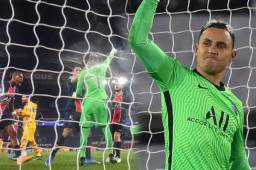 Keylor Navas le atajó un penal a Messi en la vuelta de los octavos de final de Champions.