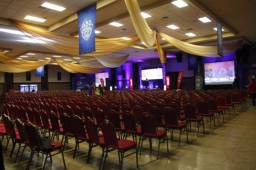 El estadio Virtual está listo en Expocentro. Si quieres disfrutar de la final de Champions con e mejor ambiente, tienes que venirte. Foto DIEZ