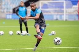 El lateral hondureño Kevin Álvarez no ve acción con Norröping desde agosto de 2019.