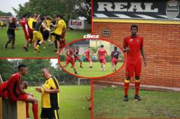 Real España continuó este lunes con sus trabajos de pretemporada con la disputa de un colectivo del primer equipo contra las reservas. Nuevos rostros se vieron en el entrenamiento aurinegro y hubo una celebración especial al cumpleañero. Fotos: Julio Aguilera.