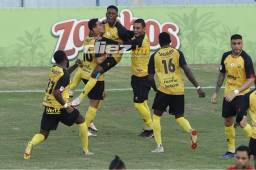 Real España inicia la era Héctor Vargas venciendo al tetracampeón Olimpia en La Ceiba