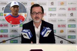 Juan Carlos Rojas brindó detalles del nuevo técnico del Saprissa, pero prefirió omitir su nombre. DIEZ conoció que ya tienen acuerdo verbal con Pedro Troglio.