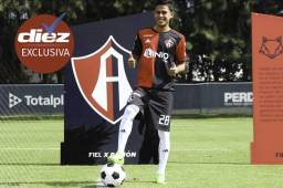 Cristian Cálix durante su presentación como nuevo jugador del Atlas de México donde jugará durante los próximos cuatro años. Foto cortesía Atlas