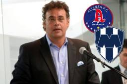 David Faitelson comparó las plantillas de Rayados y del Alianza de El Salvador.