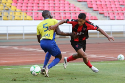 Bryan Moya y su equipo 2 de Agosto volvieron a la actividad en la primera división de Angola y lo hicieron con una importante victoria.