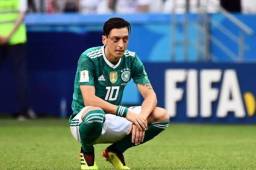 A sus 29 años, Mesut decide no volver a la selección de Alemania.