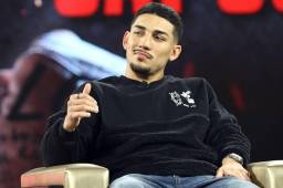 OFICIAL: El boxeador de sangre hondureña, Teófimo López, sube de categoría y tiene a dos rivales definidos para el 2022