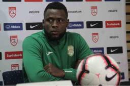 Yustin Arboleda hablando en conferencia esta noche desde Guatemala.