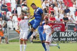Brescia no pudo ante el Carpi en la Serie B de Italia.