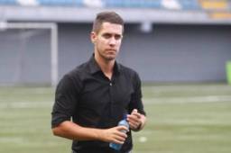 Juan Vita dirigió al Club Este de Panamá con paso destacado.