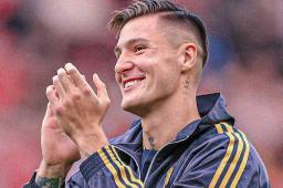 Benjamin Šeško ficha por el Manchester United procedente del RB Leipzig por 85 millones de euros