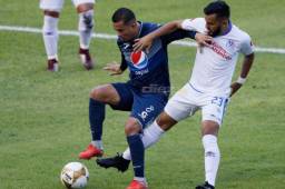 Jorge Álvarez recibió un duro golpe cuando corría el minuto 17.