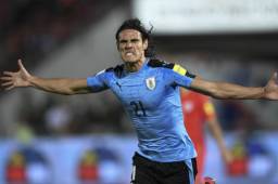 Edinson Cavani asegura que se retirará cuando no sea más convocado a la selección de Uruguay. Foto EFE