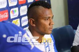 Ever Alvarado se perfila como el lateral por la izquierda ante Costa Rica.