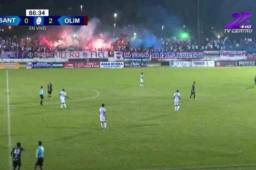 La barra del Olmpia llevó todo un espectáculo al estadio de Siguatepeque.