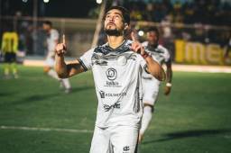 Un golazo olímpico de Marcelo Canales frena al líder: Juticalpa le saca un punto valioso al Real España en Catacamas