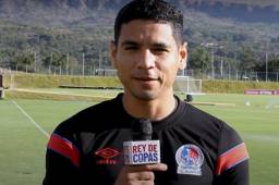 Carlos Pineda, volante del Olimpia, asegura que tiene muchas ganas de seguir ganando títulos y sueña con salir al extranjero.